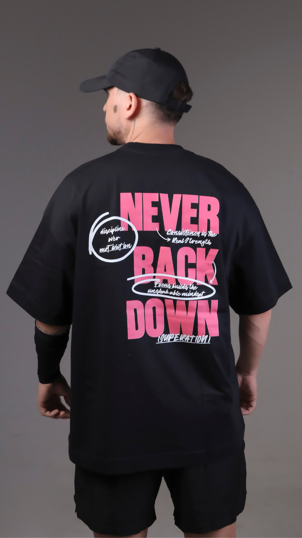 Camisa Basic Oversized Never Back Down 109